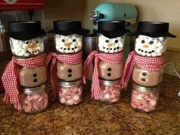 http://www.woohome.com/diy-2/24-quick-and-cheap-diy-christmas-gifts-ideas